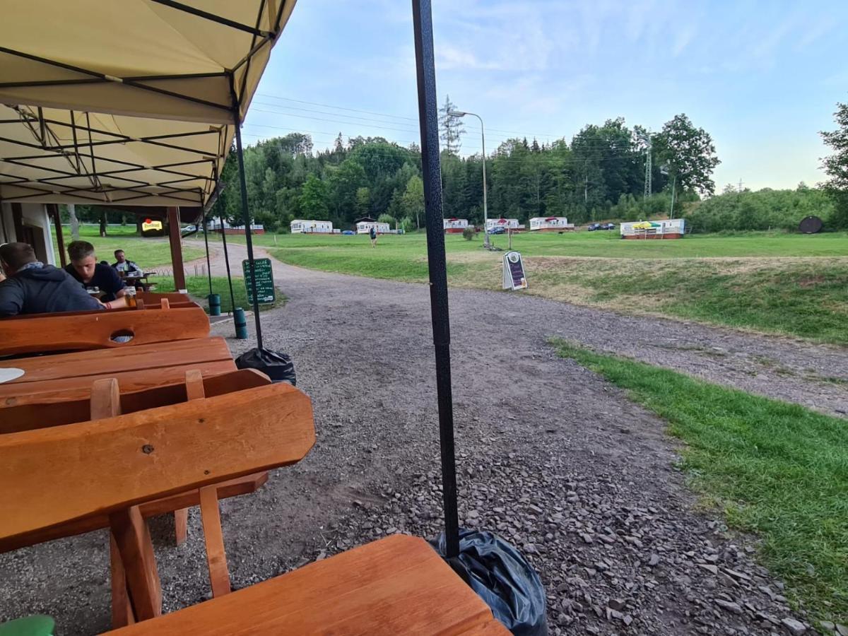 Pension Peklo Trutnov Exteriör bild