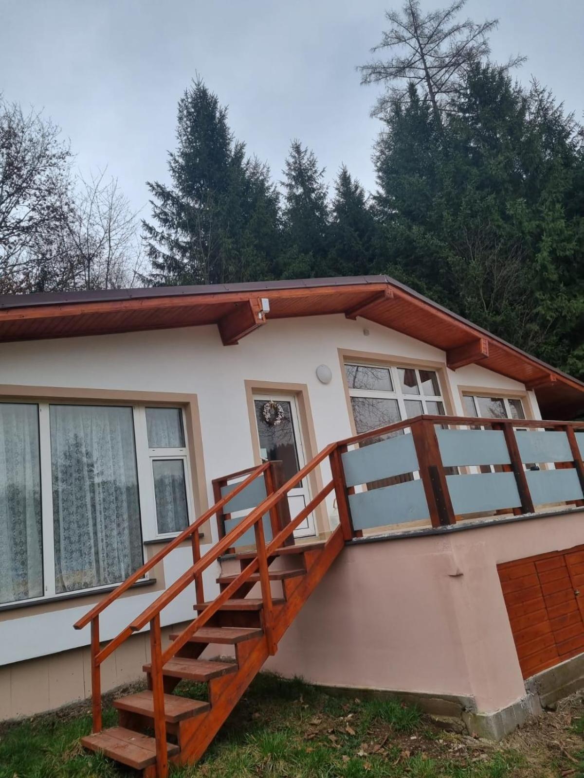 Pension Peklo Trutnov Exteriör bild